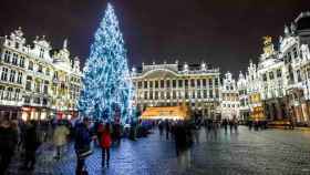 Imagen de la Grand Place de Bruselas en Navidades.