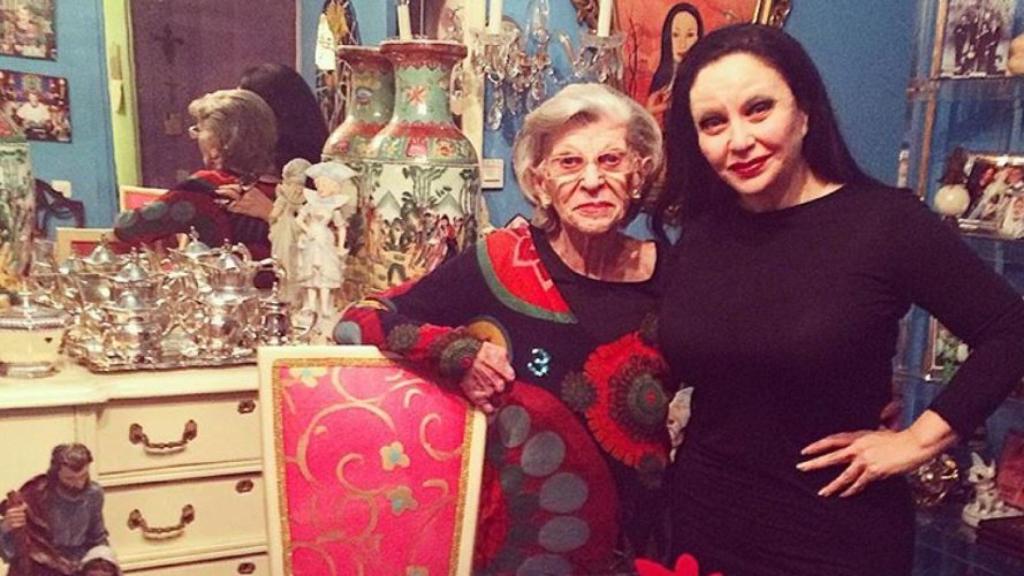 Alaska y su madre estas navidades.