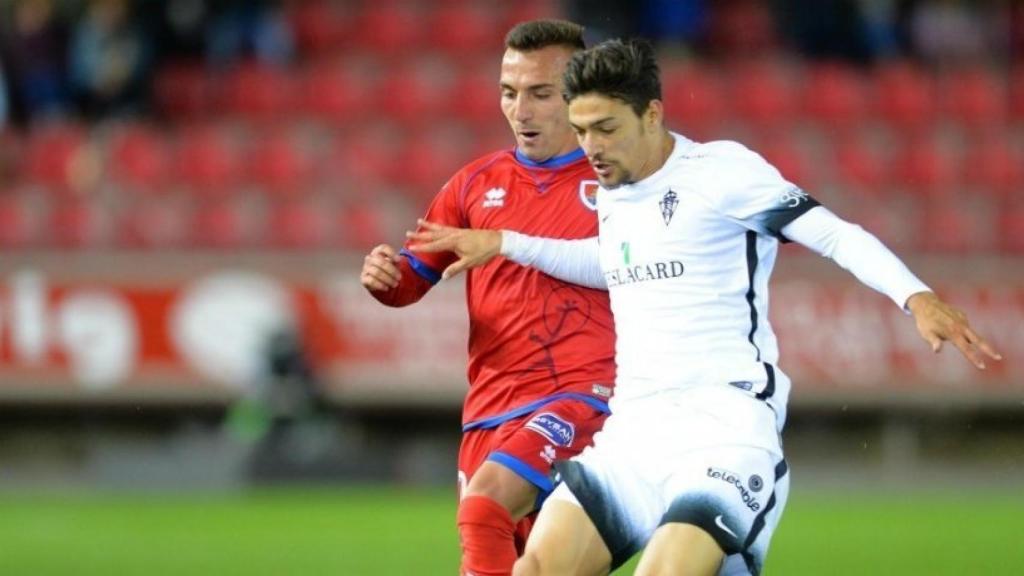 Pablo Valcarce durante un partido del Numancia. Foto: cdnumancia.com