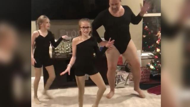 El vídeo de Steve con sus hijas acumula casi 27 millones de visitas