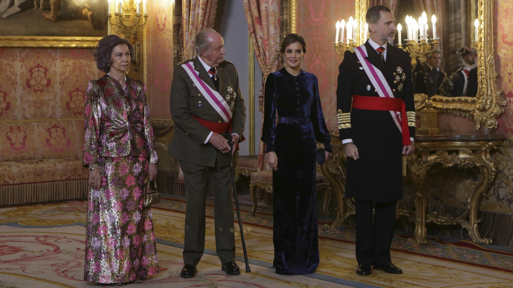 Los reyes durante la Pascua militar de 2017