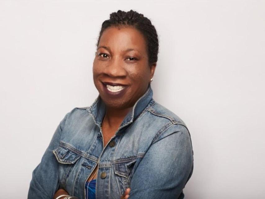 Tarana Burke es la fundadora del movimiento #metoo.