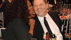 Cuando Oprah era amiga de Weinstein.