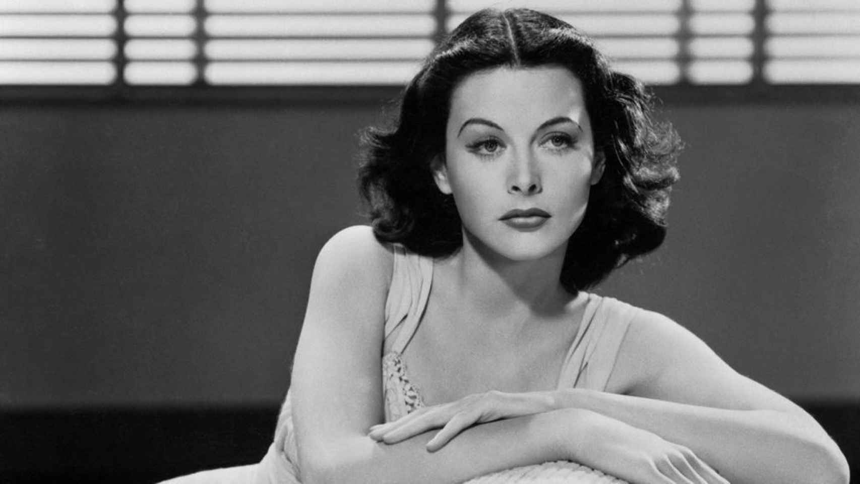 La actriz Hedy Lamarr inventora del wifi.
