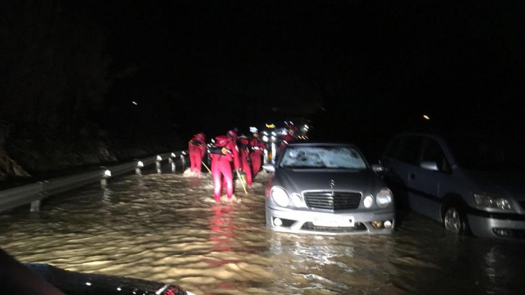 Imagen de uno de los rescates difundida por la Cruz Roja de Vizcaya.