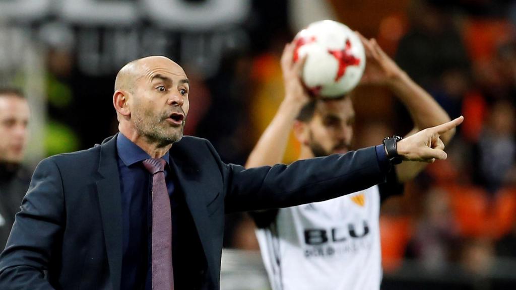 Paco Jémez en el partido ante el Valencia.