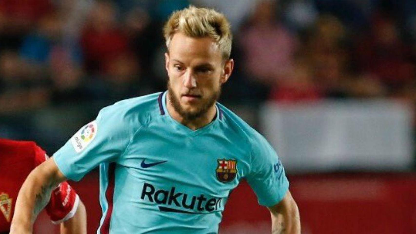 Rakitic, en un partido del Barcelona. Twitter (@ivanrakitic)