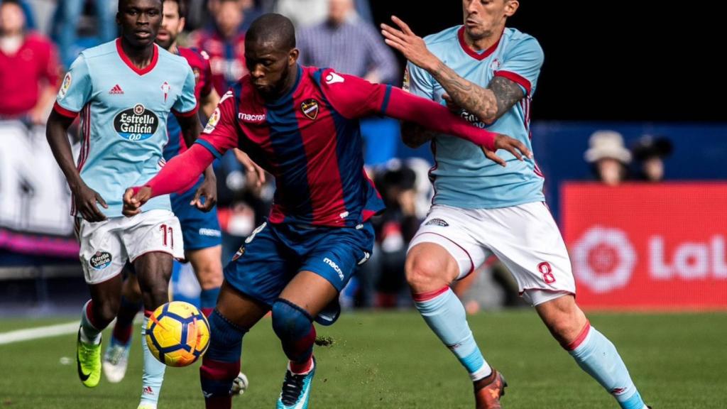 Lerma, de azulgrana, en el partido ante el Celta.