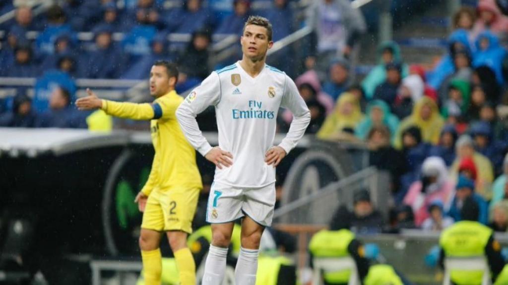 Cristiano, serio. Foto: Manu Laya / El Bernabéu