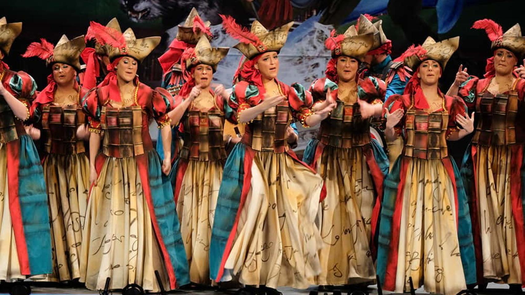 Las niñas de Alcalá en el Teatro Falla de Cádiz.