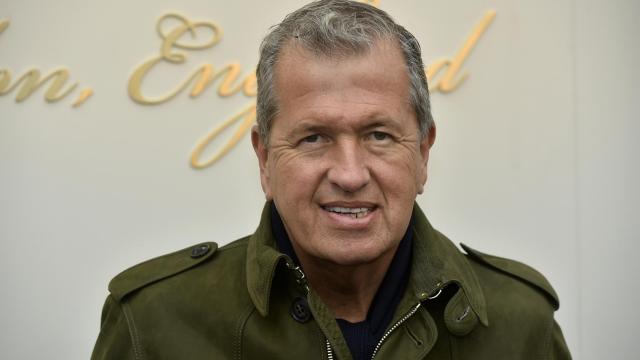 Mario Testino en un evento de Burberry.