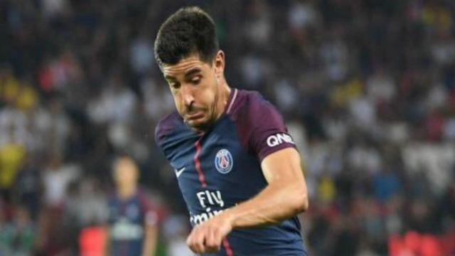 Yuri Berchiche, en un partido con el PSG. Foto: Twitter (@partidazocope)