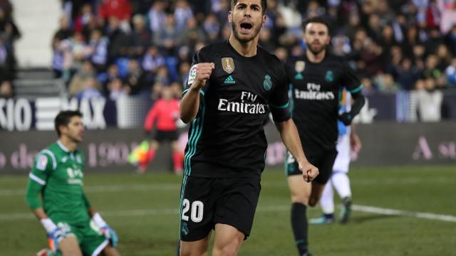 Marco Asensio celebra su gol, en el 99', en Butarque.