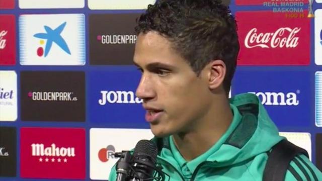 Varane, en zona mixta