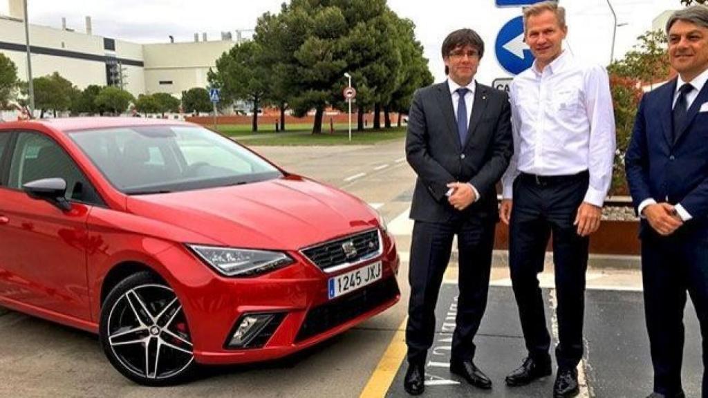 En octubre pasado, el presidente actual de la compañía, el italiano Luca De Meo, envió una carta a los trabajadores, tranquilizándolos respecto a la situación de la empresa tras la deriva independentista encabezada por Carles Puigdemont.