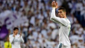 Cristiano recibe la ovación del Bernabéu. Foto Twitter (@ChampionsLeague)