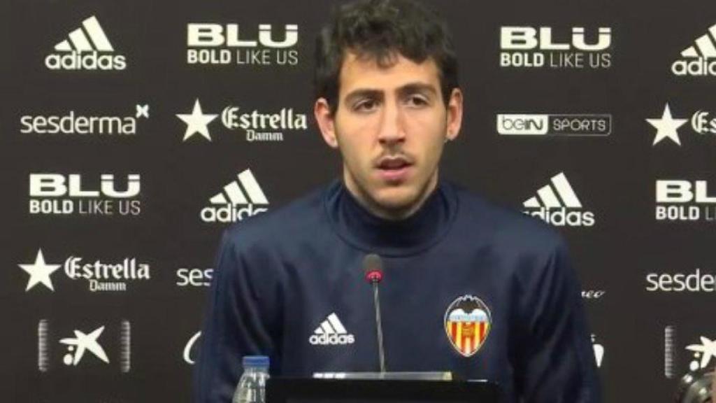 Dani Parejo, en rueda de prensa. Foto: valenciacf.com