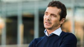 Guillermo Amor durante una entrevista. Foto: fcbarcelona.com