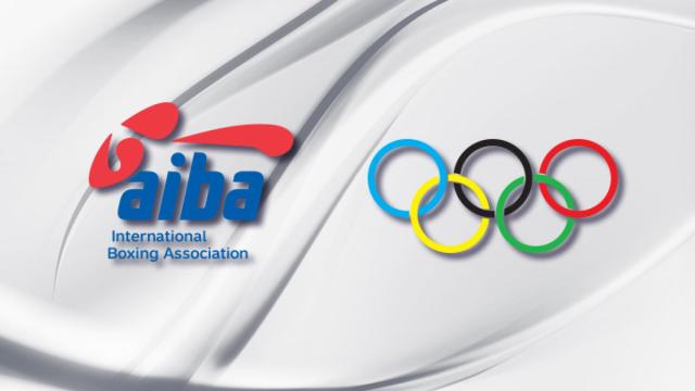 Logos de AIBA y del COI hermanados.