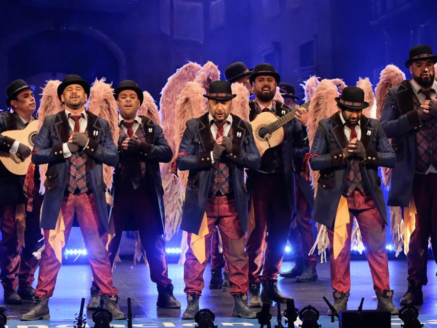 La compasa Los Ángeles de la Guarda, ya en cuartos de final del Carnaval de Cádiz.