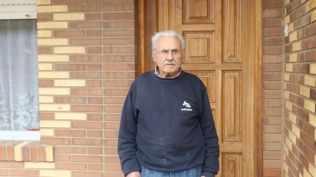 Fernando le vendió la casa a 'el Portugués' cuando recaló en el pueblo.