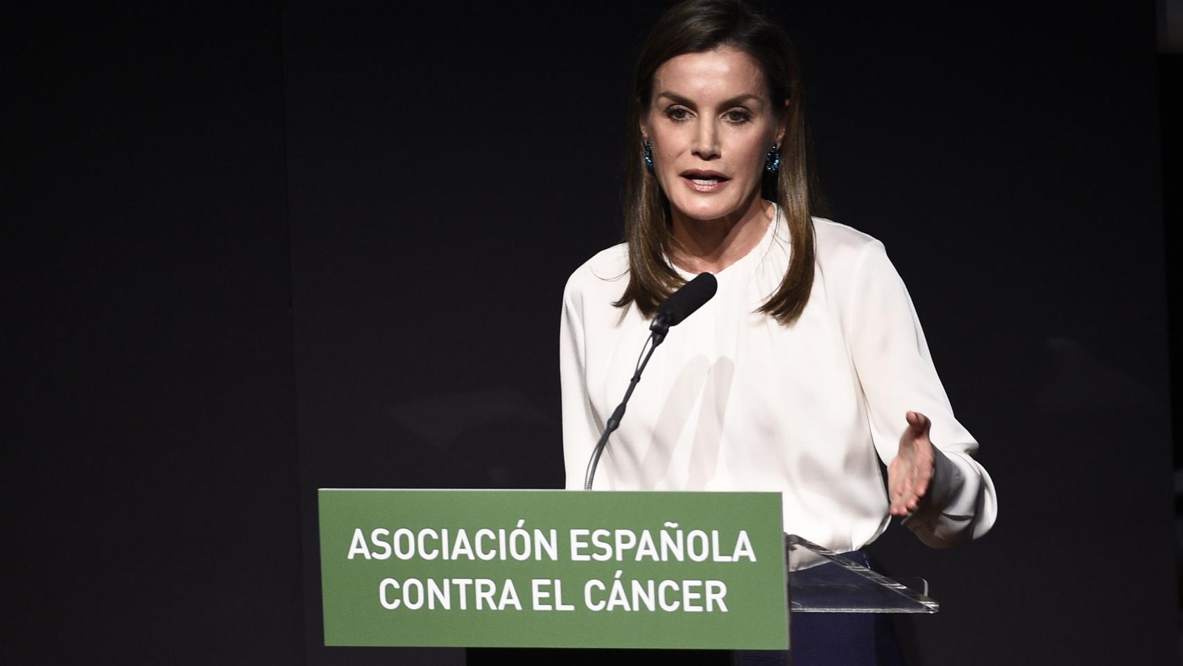 La reina Letizia, en el acto de la Asociación Española contra el Cáncer.