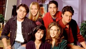 Lisa Kudrow habla sobre el viral tráiler de la película ‘Friends’