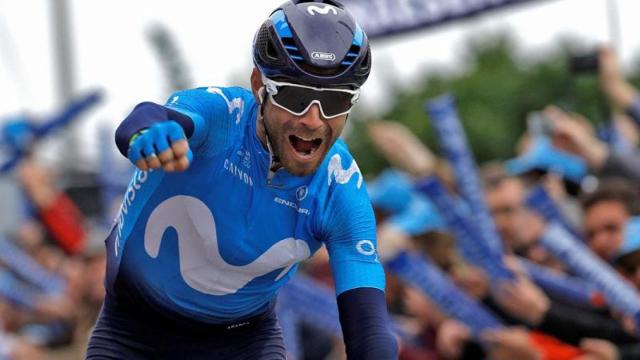 Valverde celebra la victoria.