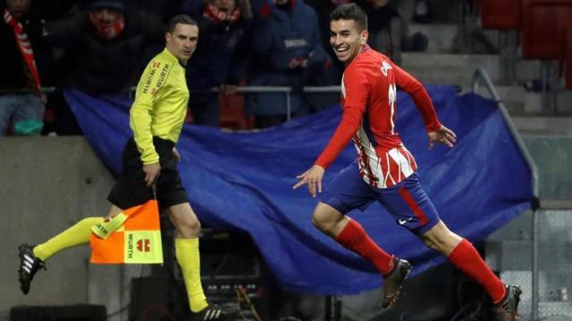 Correa celebra el gol de la victoria.