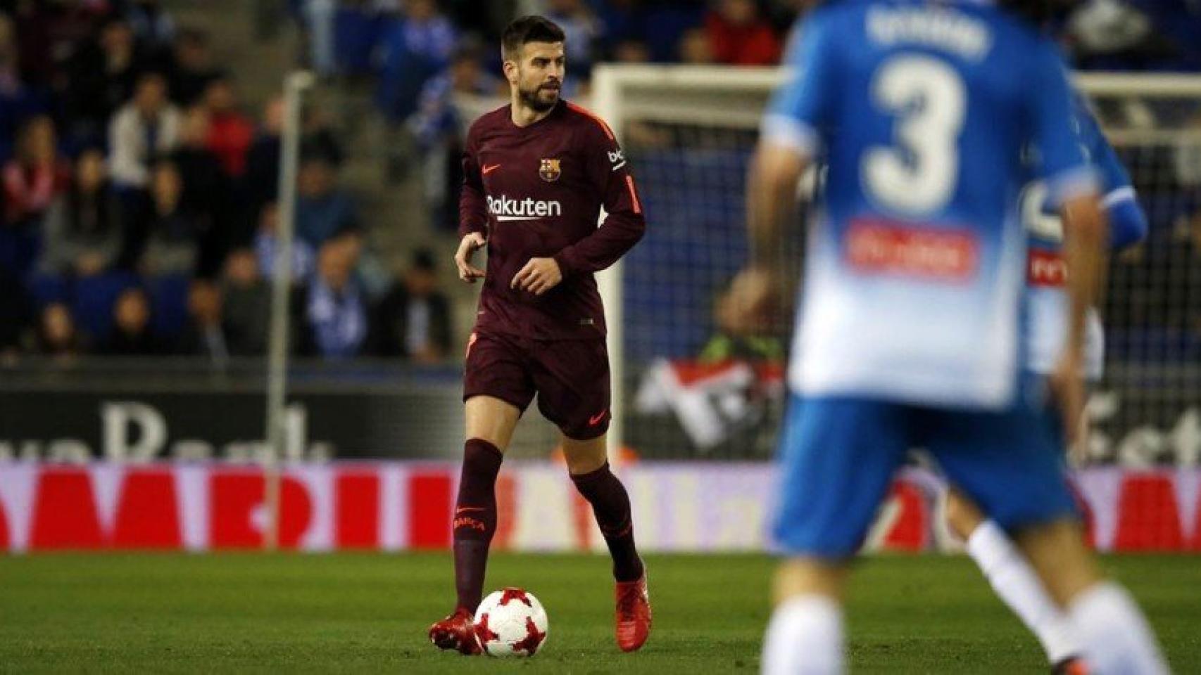 Piqué en su último partido en Cornellá. Foto: fcbarcelona.com