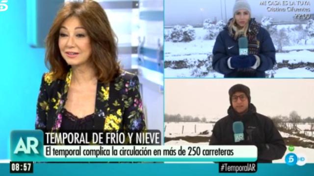 Ana Rosa conecta con sus reporteros.