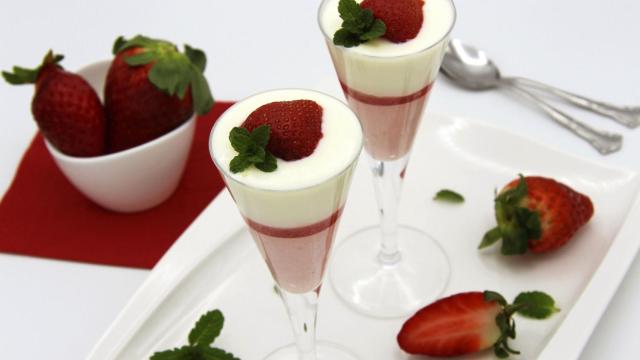 Mousse de fresas Servir 2