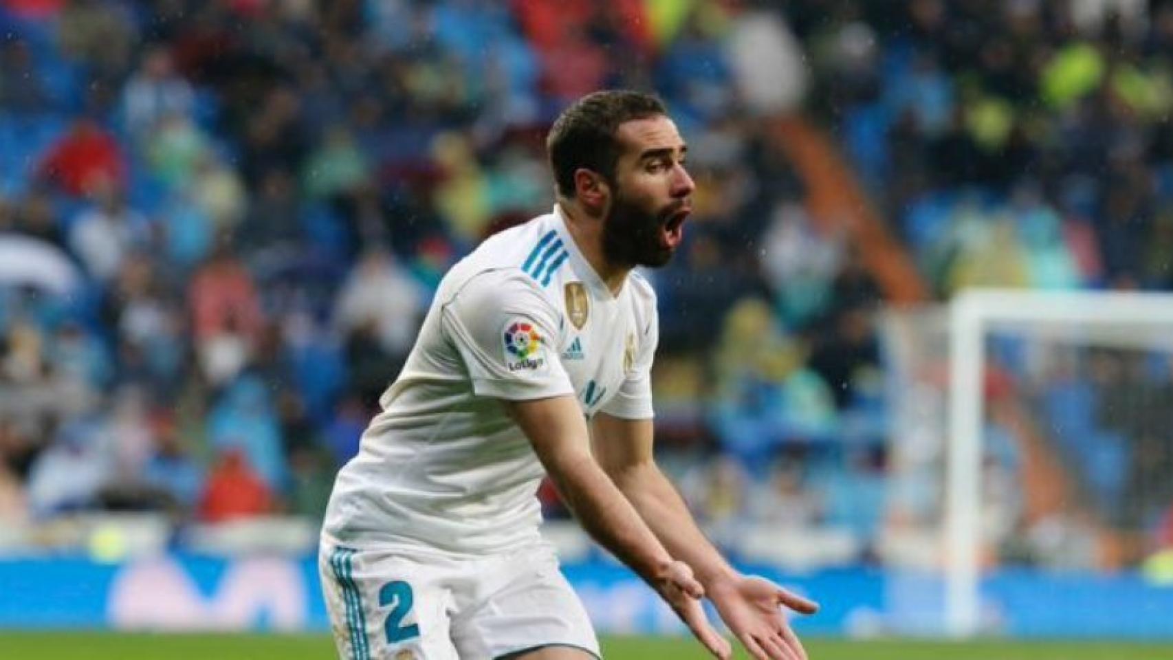 Carvajal, en el Real Madrid-Villarreal. Foto: Manu Laya / El Bernabéu