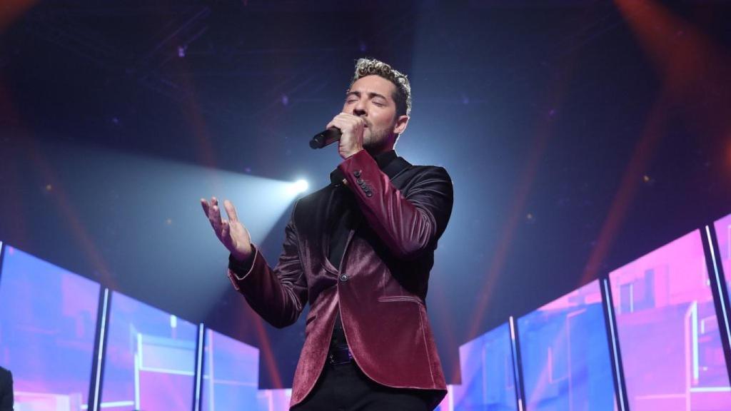 David Bisbal sobre el escenario en la final de 'OT'.