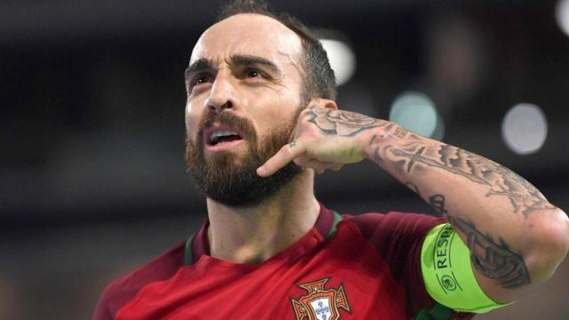 Ricardinho celebra un gol con Portugal. Foto: Twitter (@selecaoportugal)