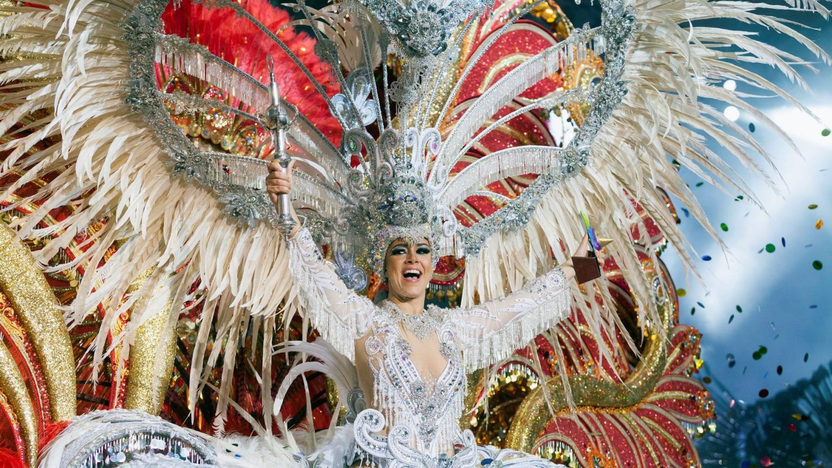 Carmen Laura Lourido, reina del carnaval de Santa Cruz de Tenerife.