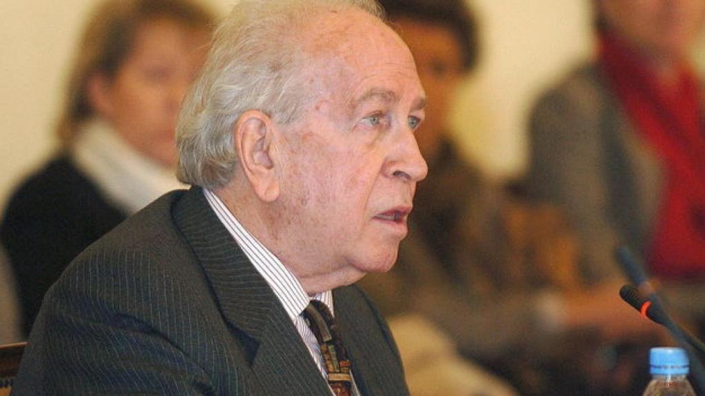 Robles Piquer, ministro de Educación del primer Gobierno de Transición EFE