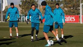 Benzema, Keylor Navas, Varane y Achraf entrenando