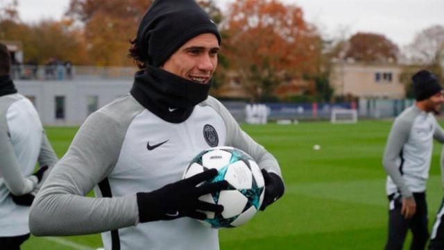 Cavani entrena con el PSG. Foto Instagram (@cavaniofficial)