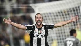 Higuaín con la Juventus. Fuente: juventus.com