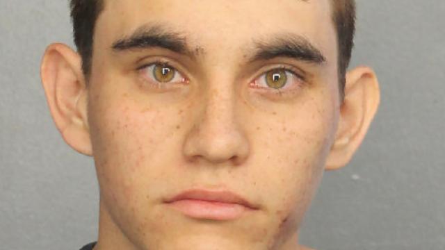 Nikolas Cruz en la ficha policial