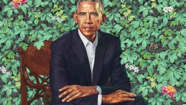 Obama visto por el pintor Kehinde Wiley, famoso por sus extravagantes motivos.