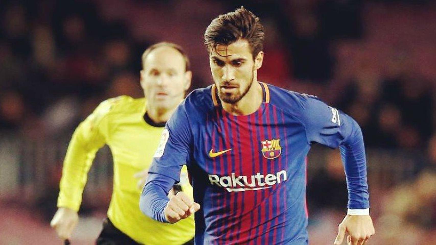 André Gomes, en un partido del Barcelona. Foto: Twitter (@aftgomes)