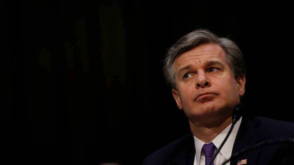 El director del FBI, Christopher Wray, durante una declaración en el Senado.