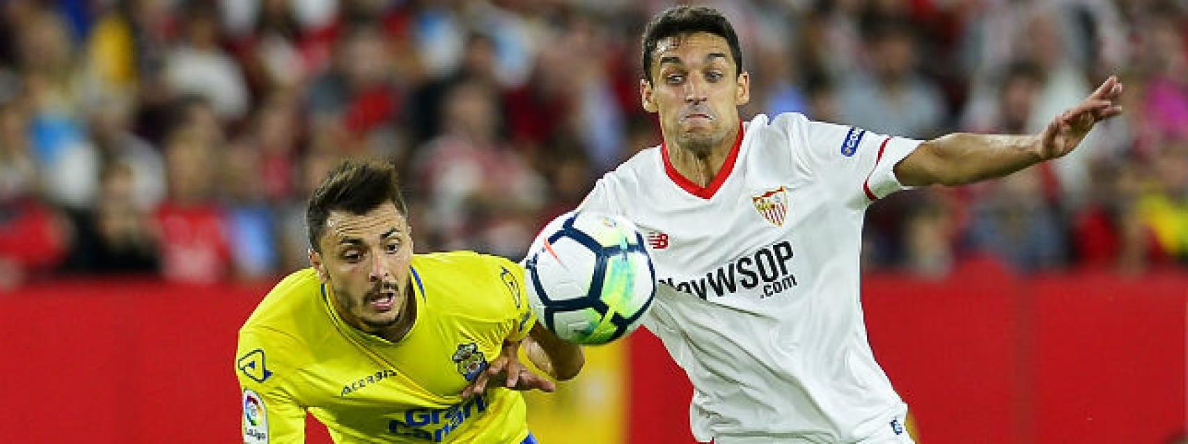 Jesús Navas alcanzó su partido 400 con el Sevilla durante el encuentro de la primera vuelta.