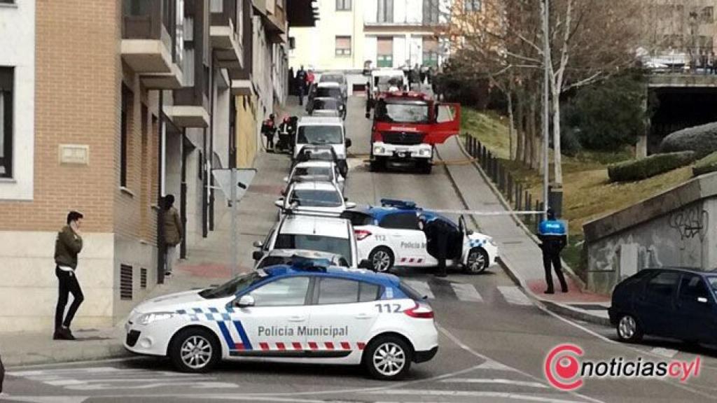 zamora incendio vehiculo bajada tres arboles