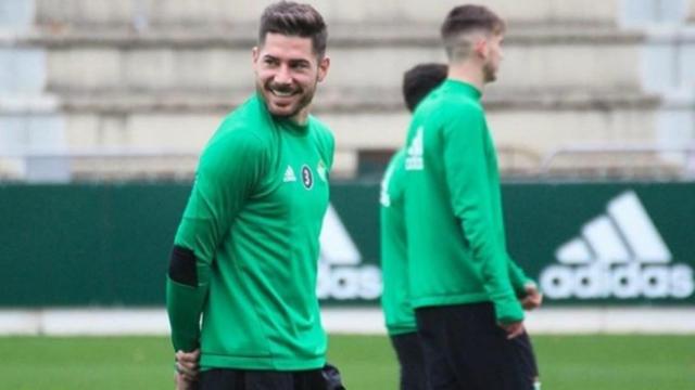 Javi García en un entrenamiento con el Betis. Foto: Instagram: (@javi_garcia6)