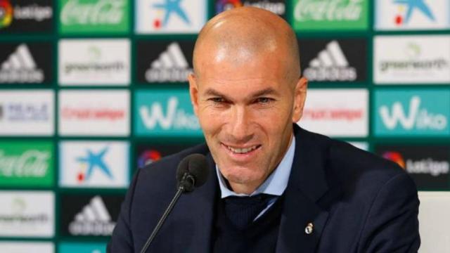 Zinedine Zidane en rueda de prensa