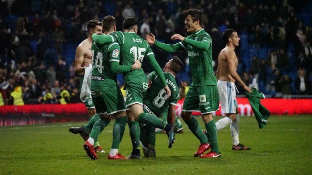 El Leganés celebra el Pepinazo en el Bernabéu. Foto: Virginia López / El Bernabéu