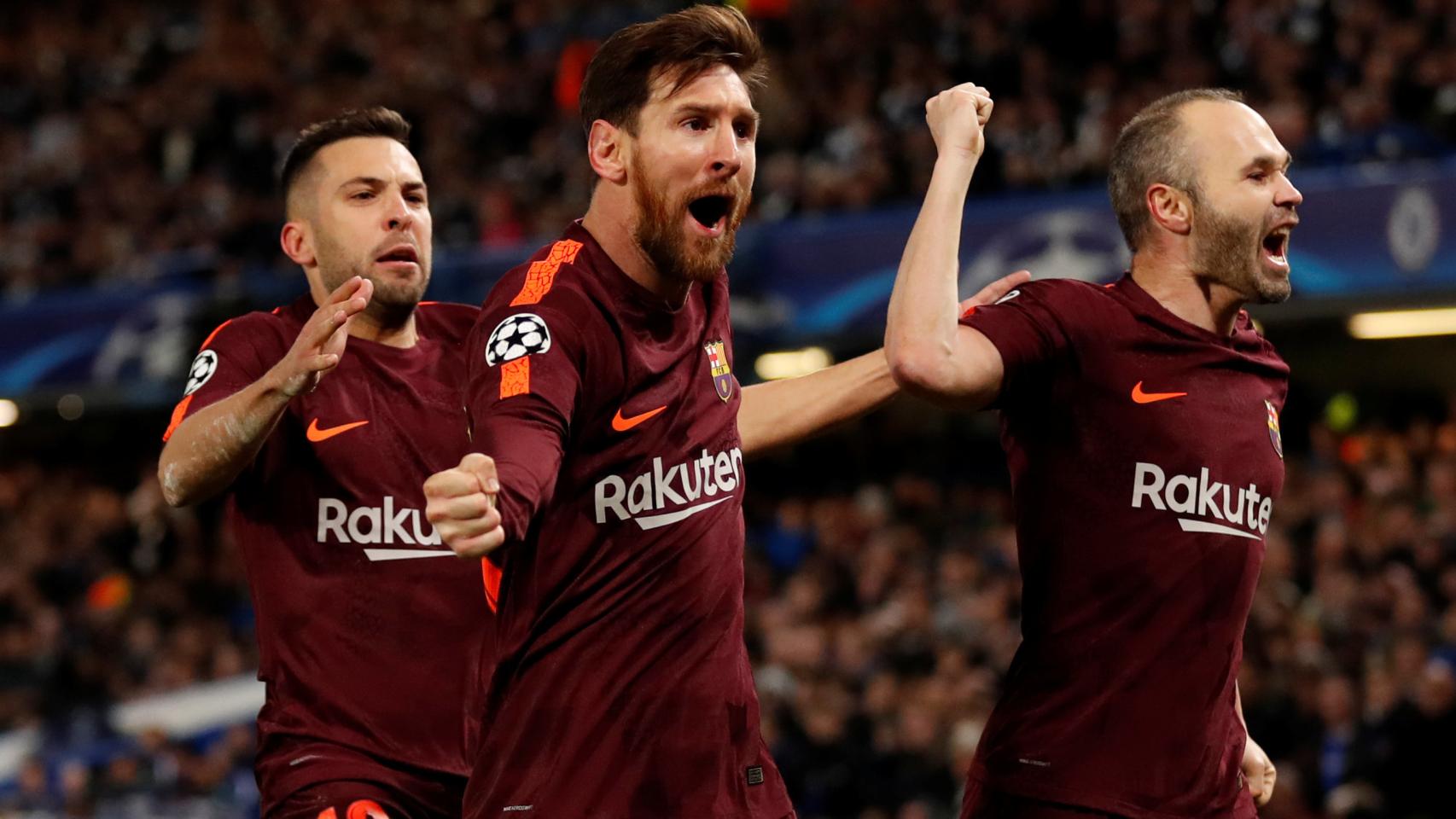 Messi, Iniesta y Jordi Alba celebran el empate del Barcelona.
